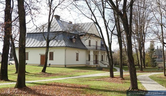 Zespół dworski w Haczowie. Fot. WUOZ Przemyśl