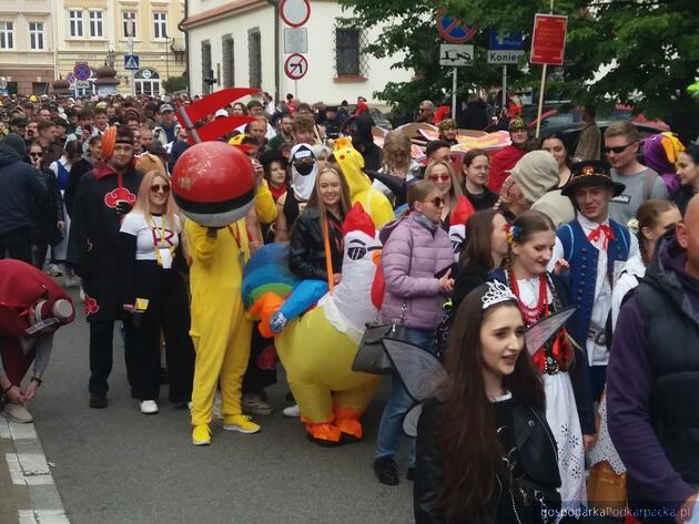 Rzeszowskie Juwenalia 2025 - zobacz korowód i przebrania