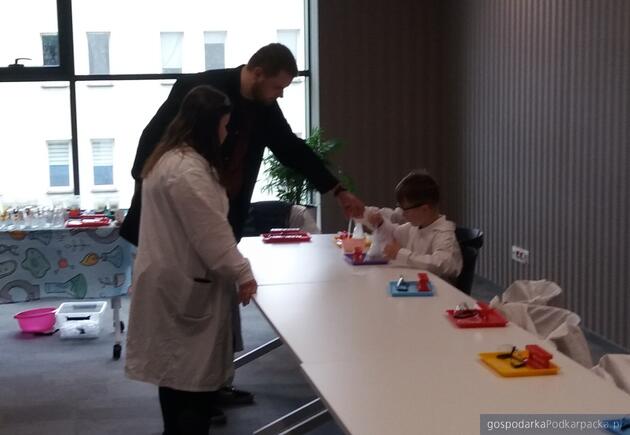 Zobacz roboty, drukarki 3D i laboratoria. Trwa Dzień Funduszy Europejskich w PCI
