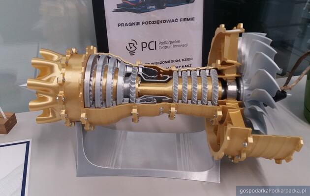 Zobacz roboty, drukarki 3D i laboratoria. Trwa Dzień Funduszy Europejskich w PCI