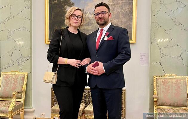 Srebrny Krzyż Zasługi dla Krzysztofa Jarosza