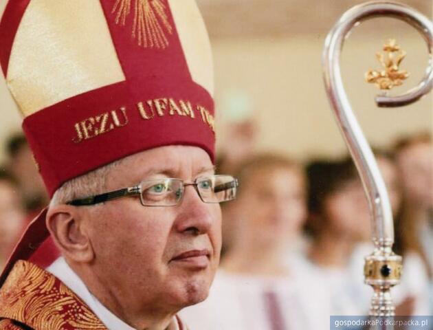 test Promocji książki „Wszystko jest darem” o biskupie Janie Niemcu