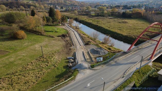 Trwa zagospodarowywanie strzyżowskich bulwarów