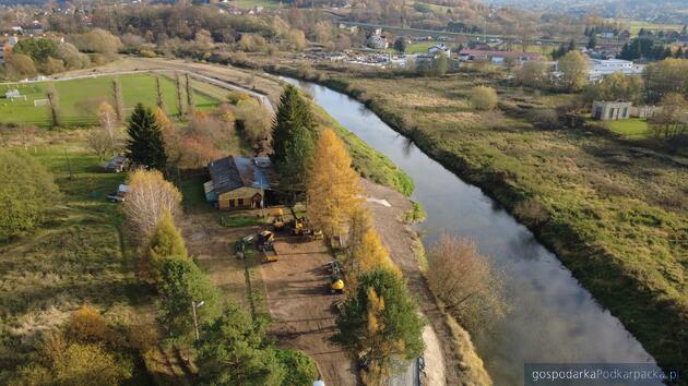 Trwa zagospodarowywanie strzyżowskich bulwarów