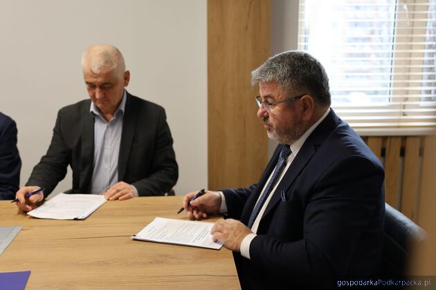 Rozpoczyna się przebudowa drogi powiatowej w Grodzisku Dolnym