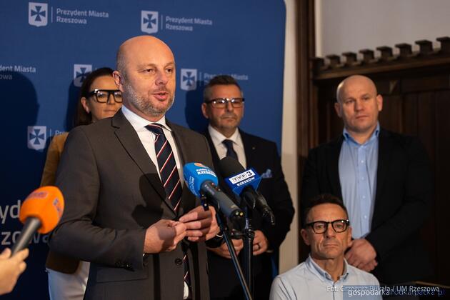 Prezydent Konrad Fijołek