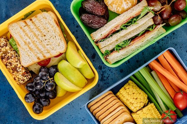 Jak zrobić lunchbox, który zajmuje 20 minut, a trzyma głód cały dzień