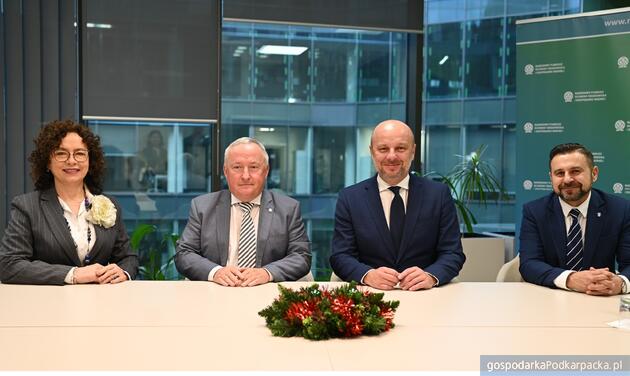 Rzesz&oacute;w z dofinansowaniem z NFOŚiGW na realizację międzynarodowego projektu dotycz acego powietrza