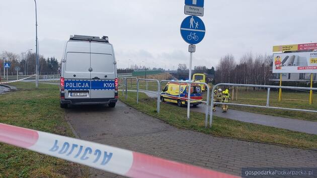 Autobus wypadł z ronda w Rzeszowie