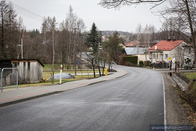 Droga w Zgłobniu po remoncie