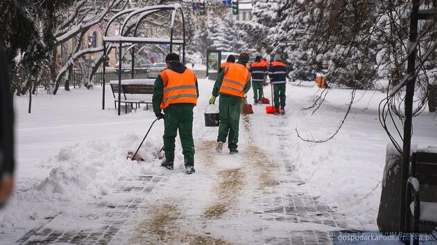 test Nocne odśnieżanie w Rzeszowie