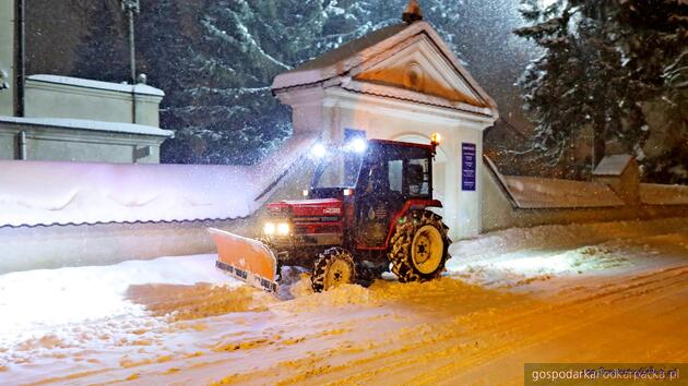 Odśnieżanie w Trzebownisku. Fot. Szafirowe Studio