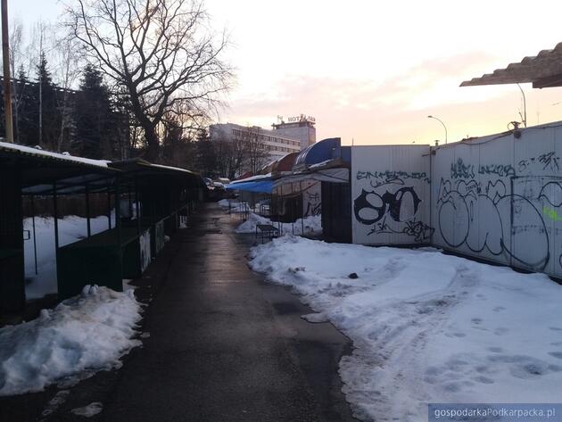 Co dalej z inwestycją na &bdquo;placu Balcerowicza&rdquo; w Rzeszowie 