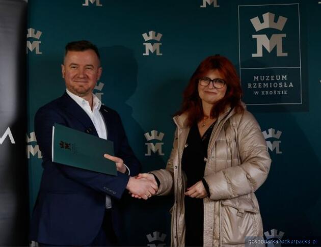 Umowa na przebudowę kamienicy przy ul. Blich 1 w Krośnie podpisana