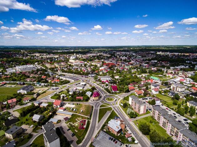 Szwajcarskie pieniądze trafią m.in. do Dębicy. Fot. debica.pl