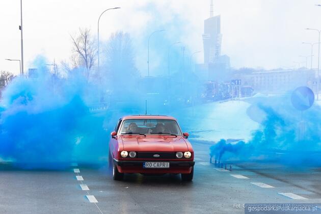 Zabytkowy Ford Capri