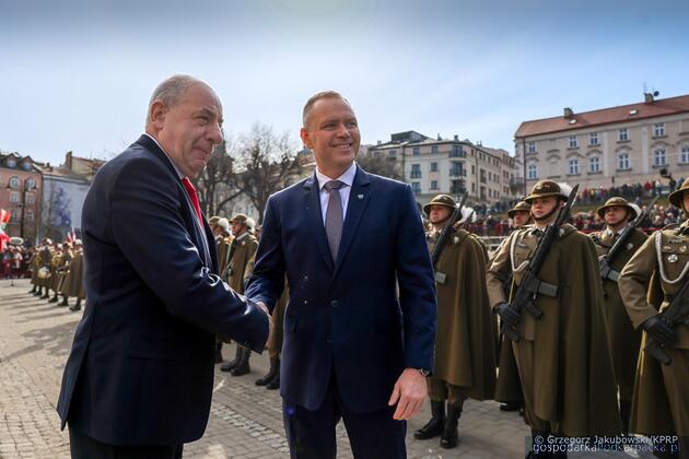 Od lewej prezydenci Węgier i Polski Tamás Sulyok i Karol Nawrocki. Fot. Grzegorz Jakubowski