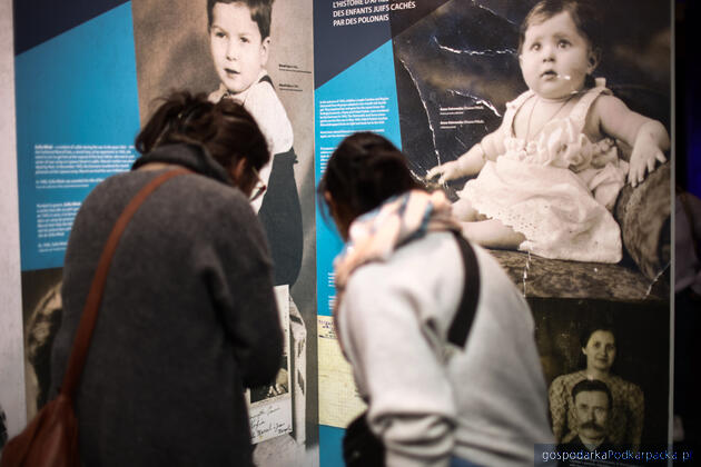 Otwarcie wystawy &bdquo;Polacy ratujący Żyd&oacute;w w czasie II wojny światowej&rdquo; w Parlamencie Europejskim 