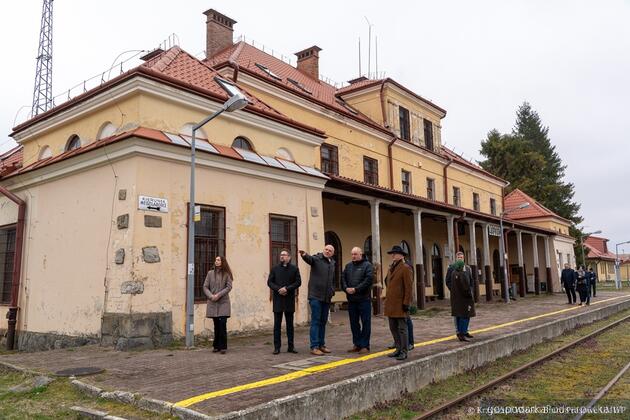 Kolejowa infrastruktura w Starym i Nowym Łupkowie dostanie nowe życie?