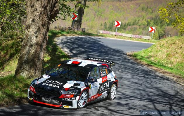 Adrian Rzeźnik najmłodszym w historii zwycięzcą rundy Rajdowych Samochodowych Mistrzostw Polski