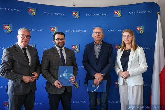 Umowa na II etap modernizacji magazynu Obrony Cywilnej przy ul. Miłocińskiej