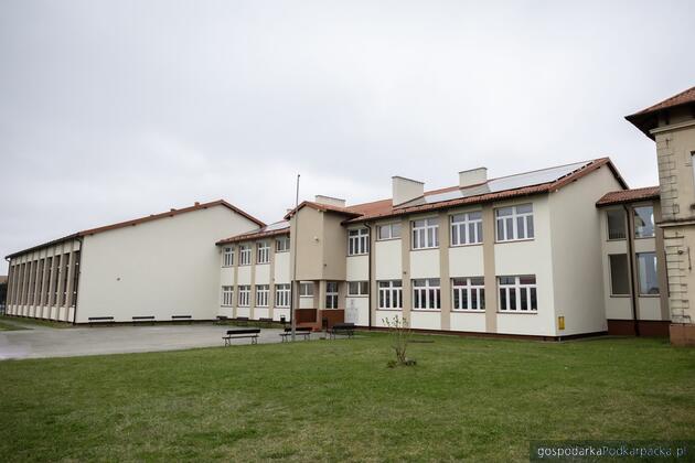 Poprawa efektywności energetycznej w Zespole Szk&oacute;ł w Sokołowie Młp.
