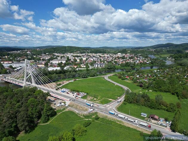Nowy most w Sanoku przeszedł próby obciążeniowe
