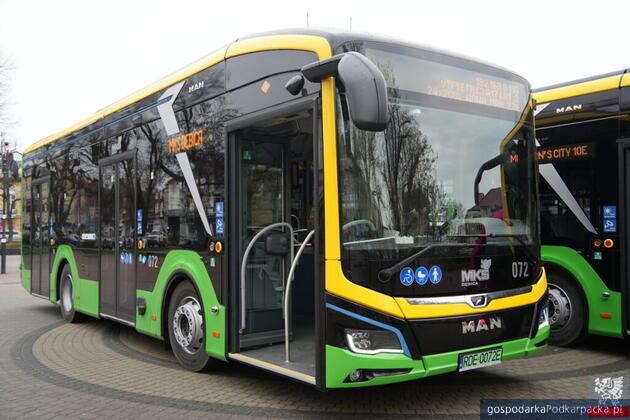 W kwietniu na ulice miasta wyjechała poprzednia partia elektryków. Fot. ilustracyjne (debica.pl) 