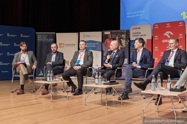 test Fot. Uczestnicy poprzedniej edycji konferencji