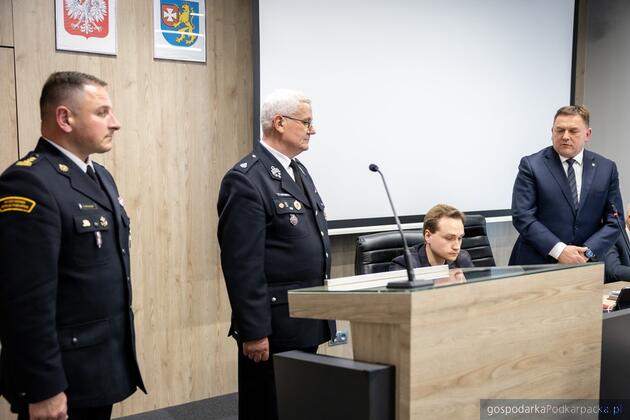 O bezpieczeństwie na sesji Rady Powiatu Rzeszowskiego