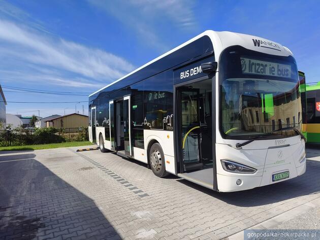 Autobus Irizar na testach w Dębicy. Fot. MKS Dębica