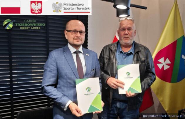 Umowa na budowę „Orlika” w Zaczerniu już podpisana