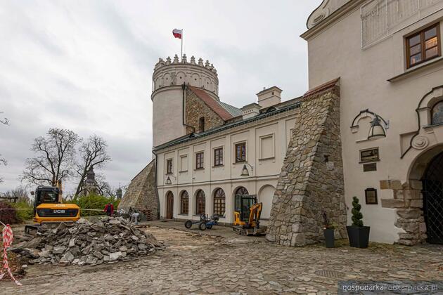 Rozpoczęły się prace modernizacyjne w Zamku Kazimierzowskim w Przemyślu