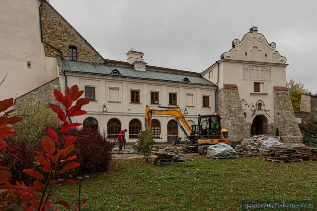 Rozpoczęły się prace modernizacyjne w Zamku Kazimierzowskim w Przemyślu